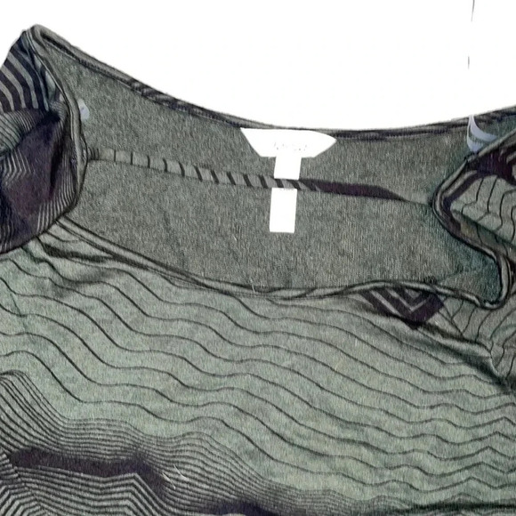 SOMA size xs long sleeve top - Picture 3 of 3